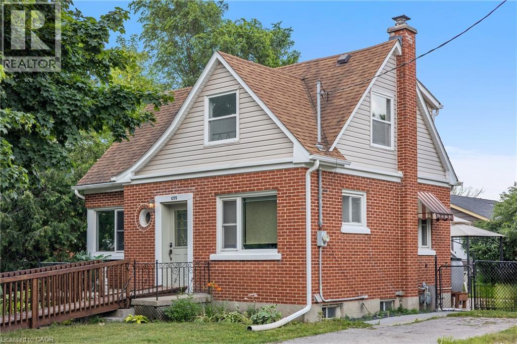 MLS® listing #30010916 for sale located at 1099 UNION Street