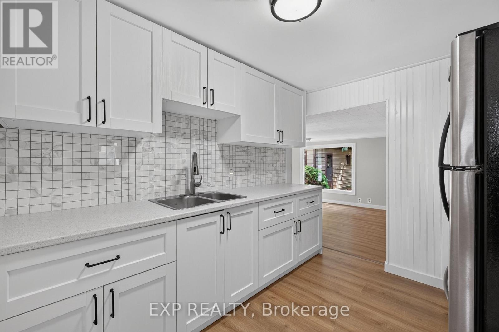 MLS® listing #30010983 for sale located at 146 WHITING STREET