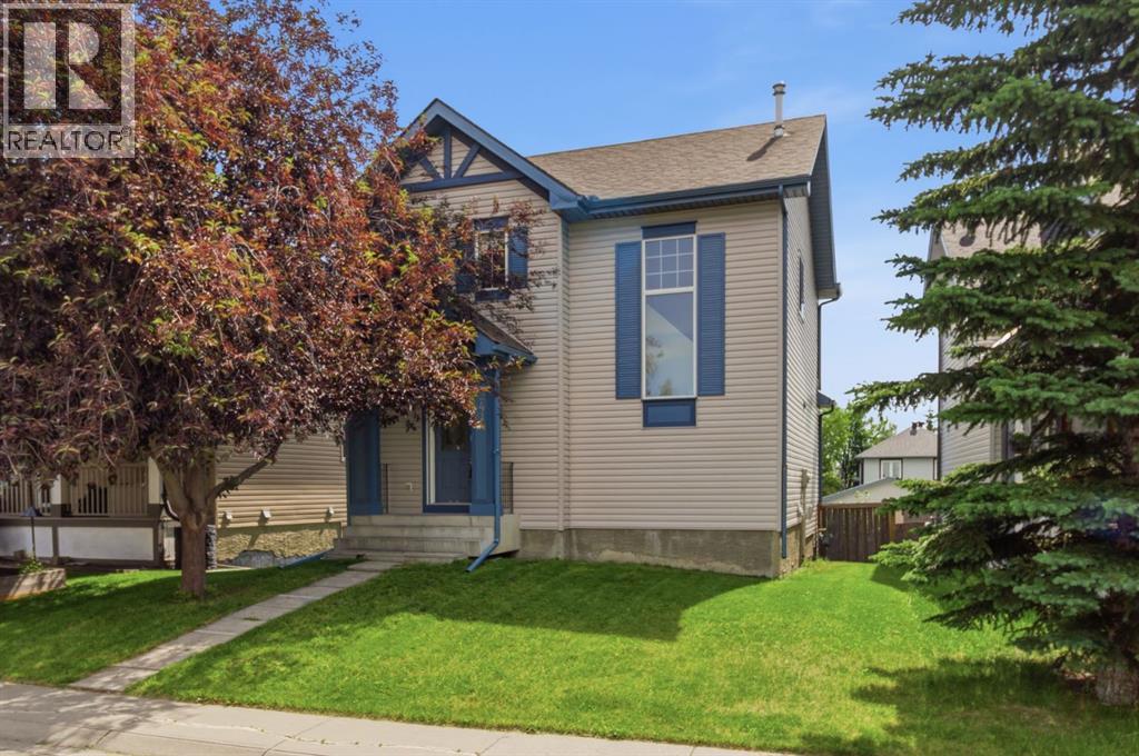 MLS® listing #30011157 for sale located at 241 Somerside Close SW