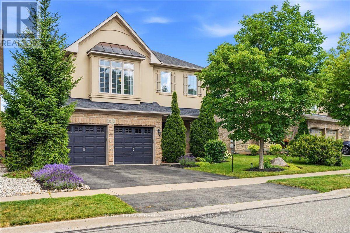 MLS® listing #30011309 for sale located at 3343 STOCKSBRIDGE AVENUE