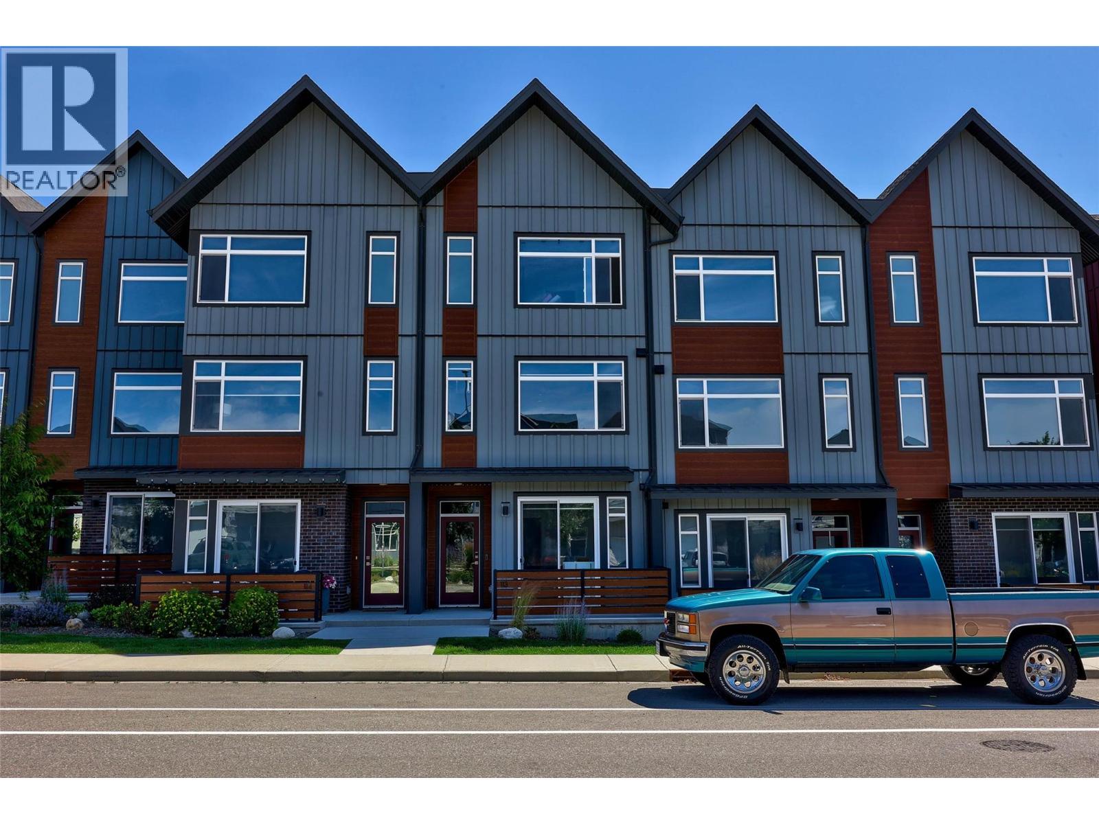 MLS® listing #30011427 for sale located at 1901 QU'APPELLE Boulevard Unit# 113