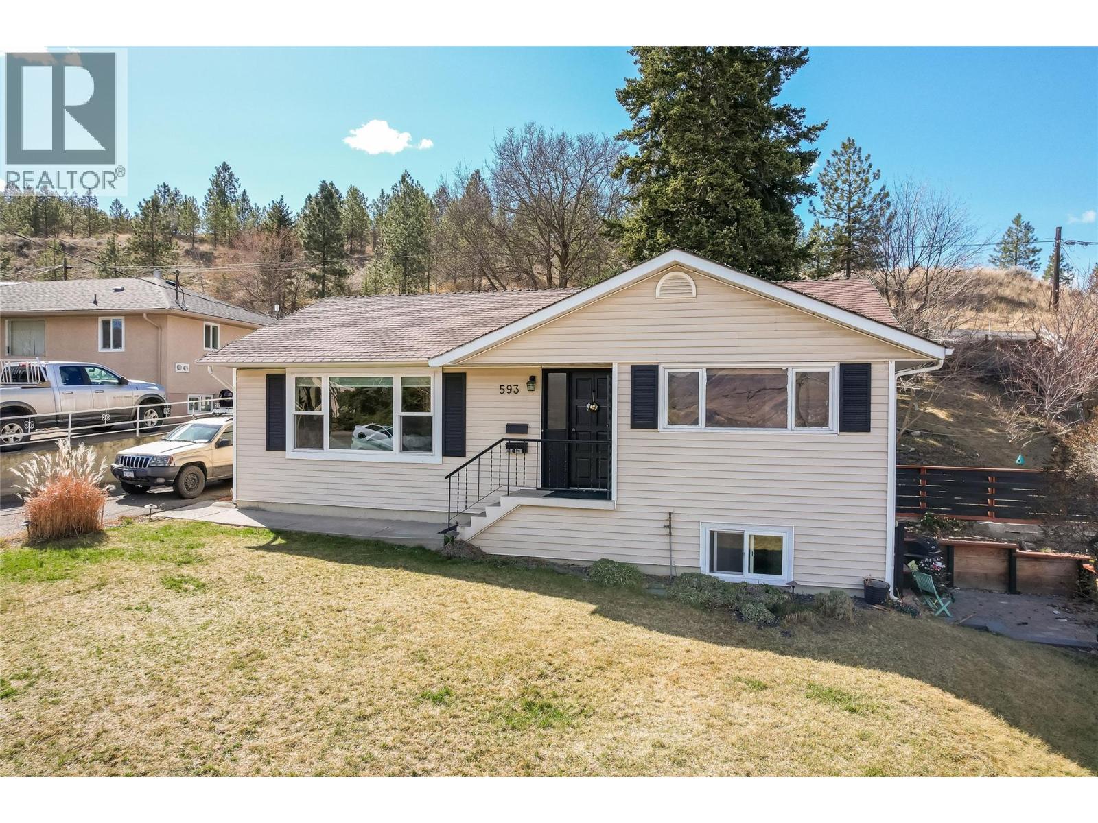 MLS® listing #30013659 for sale located at 593 TUNSTALL Crescent