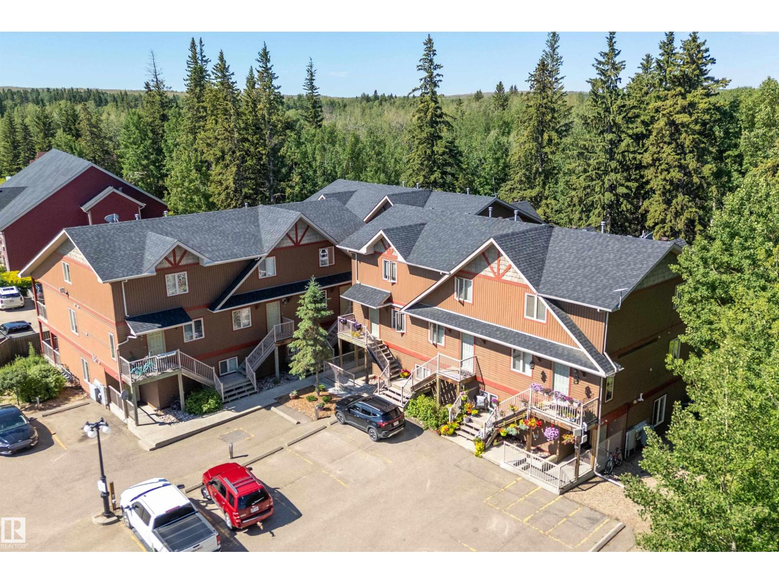 MLS® listing #30014668 for sale located at #5 100 HERON POINT CL
