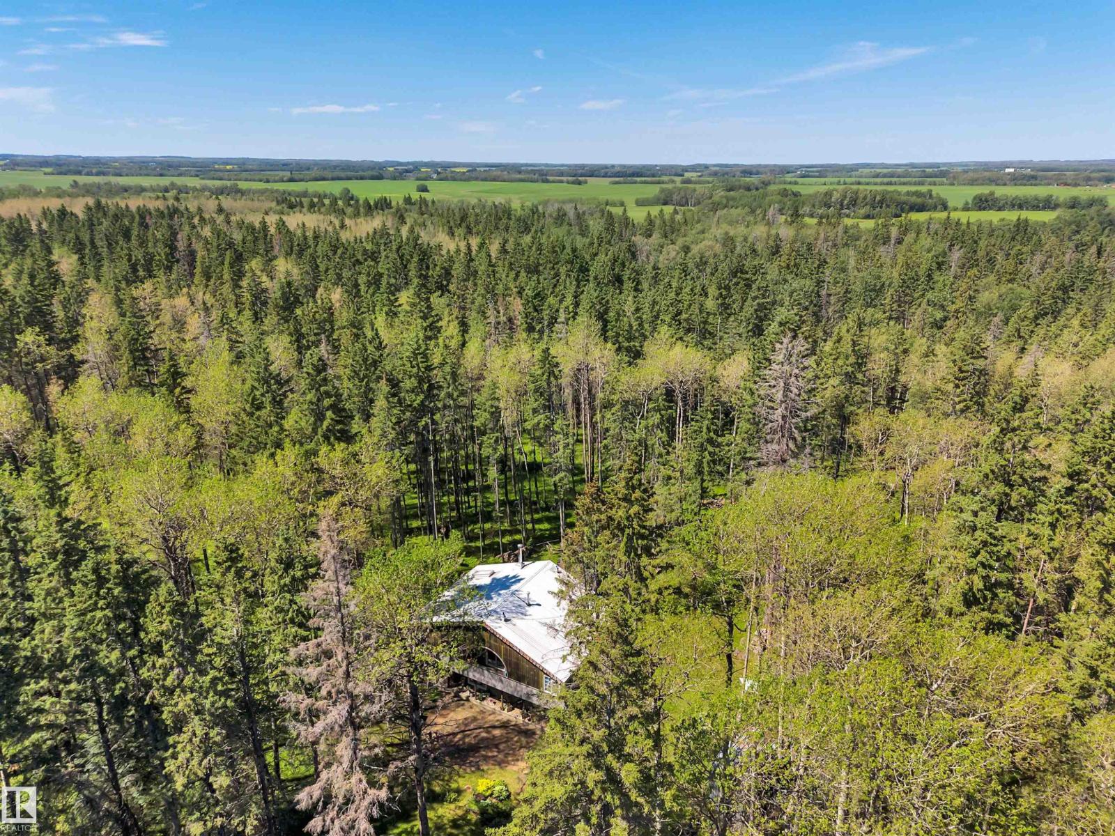 MLS® listing #30015517 for sale located at 464044 RGE ROAD 270