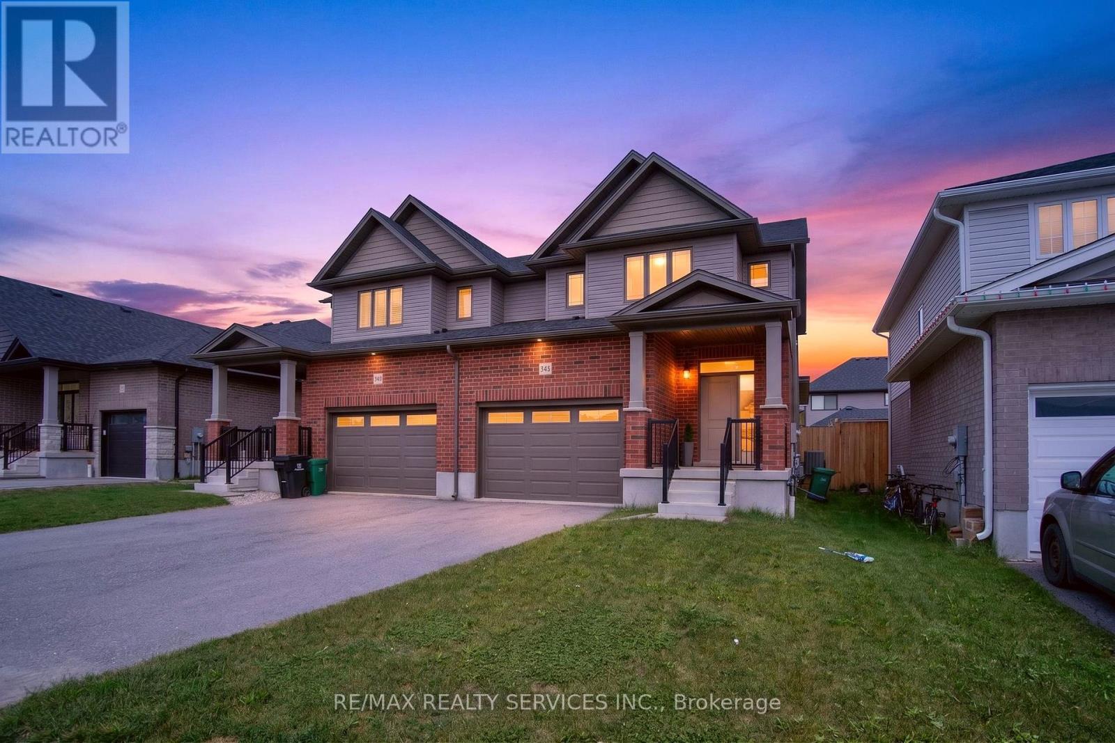 MLS® listing #30015679 for sale located at 138 WOODBERRY CRESCENT