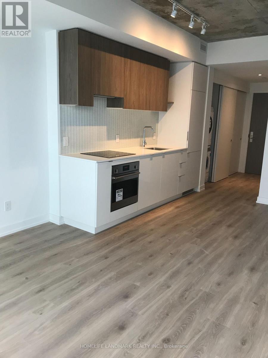 MLS® listing #30015695 for sale located at 1209 - 161 ROEHAMPTON AVENUE