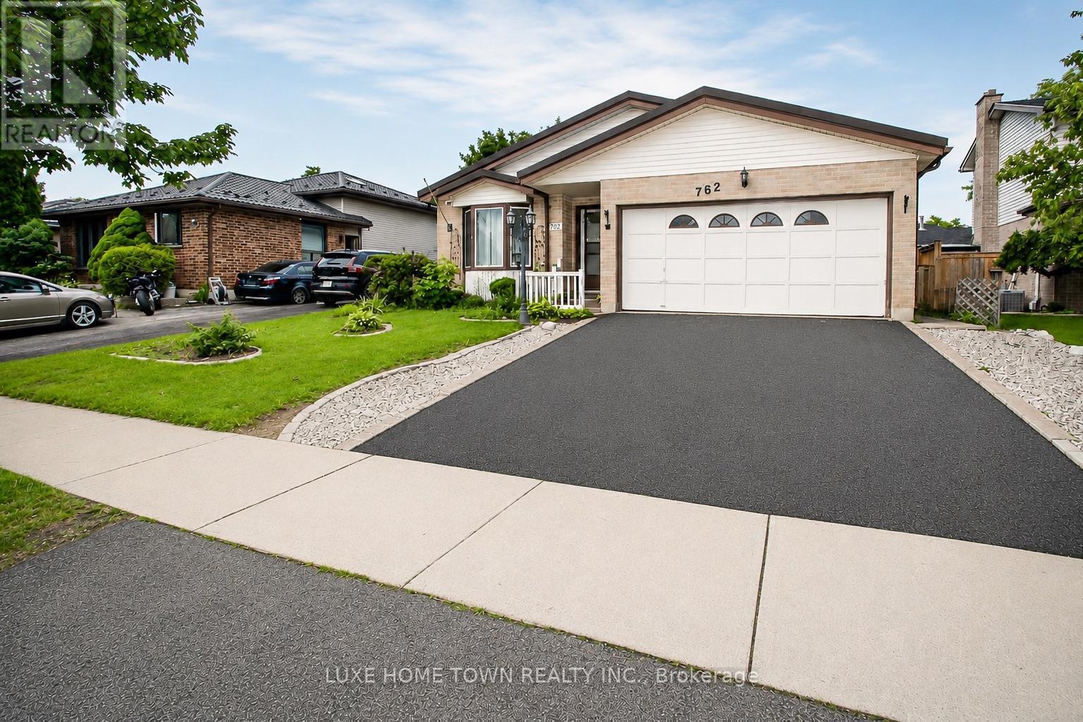 MLS® listing #30015715 for sale located at 762 RAILTON AVENUE