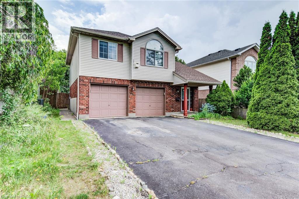 MLS® listing #30015901 for sale located at 562 ERINBROOK Drive