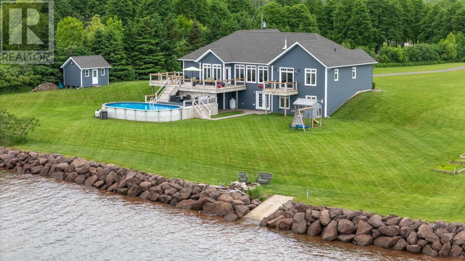 MLS® listing #30016342 for sale located at 604 City View Drive
