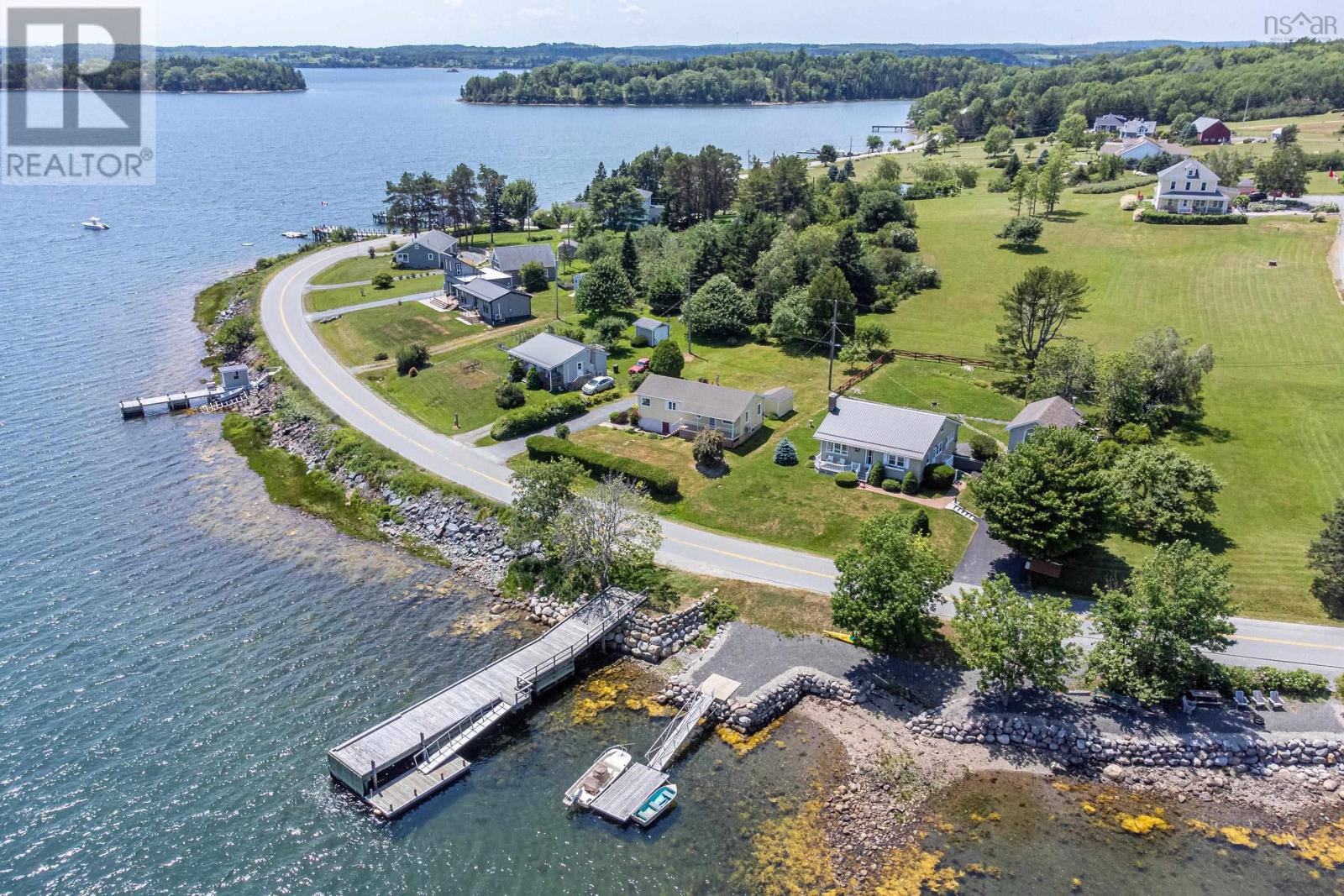 MLS® listing #30017895 for sale located at 698 Oakland Road