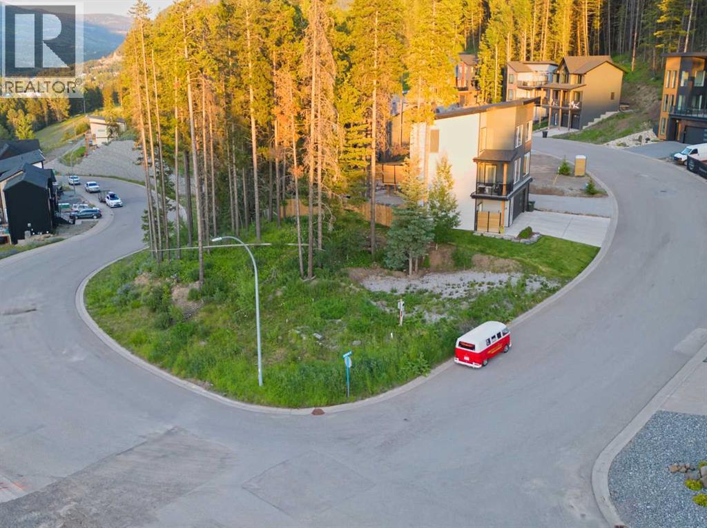 MLS® listing #30017934 for sale located at 205 Southmore Place