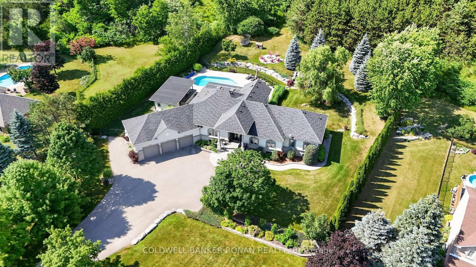 MLS® listing #30017991 for sale located at 9 MORAINE PLACE