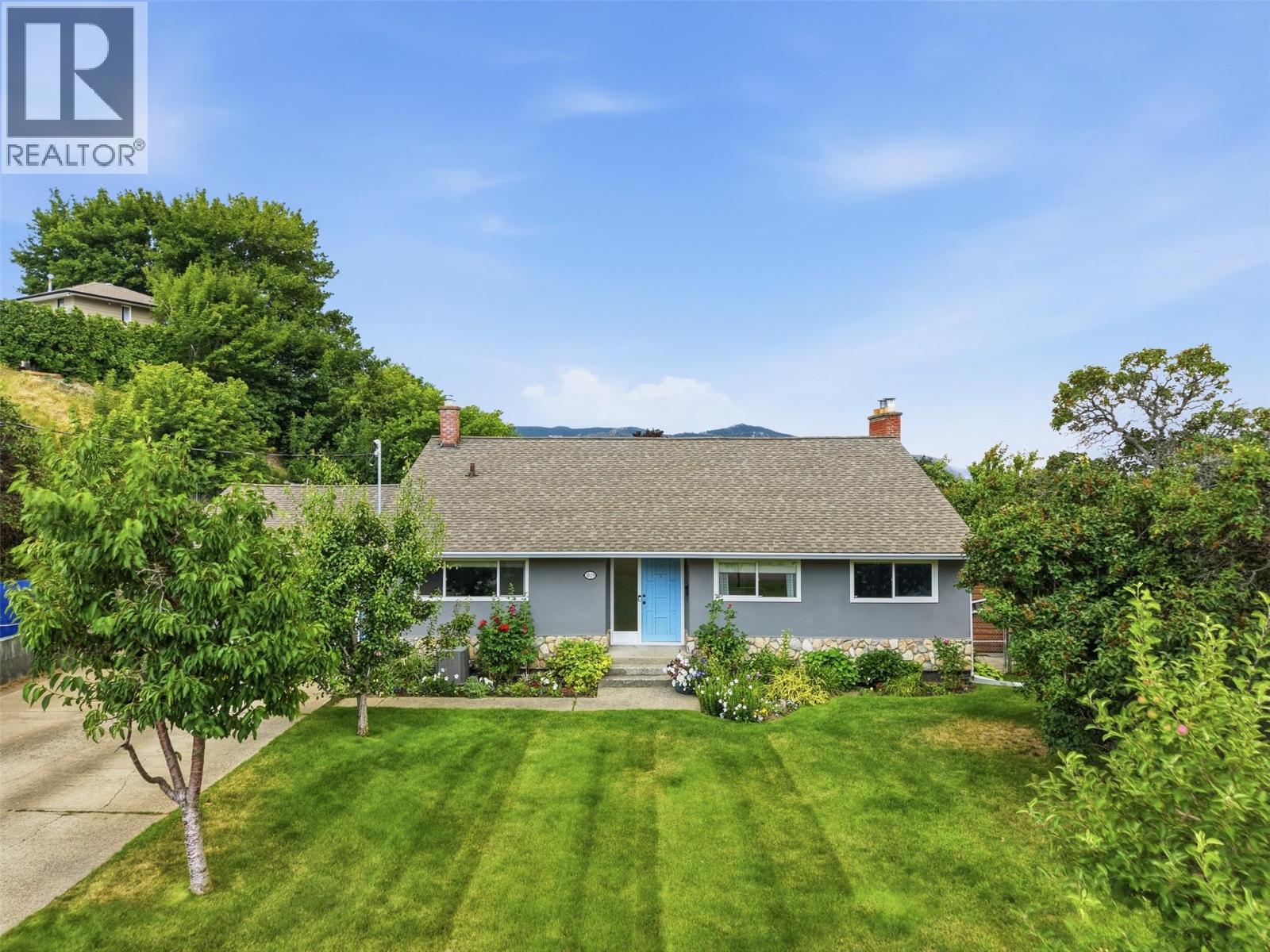 MLS® listing #30018995 for sale located at 1829 Orchard Drive