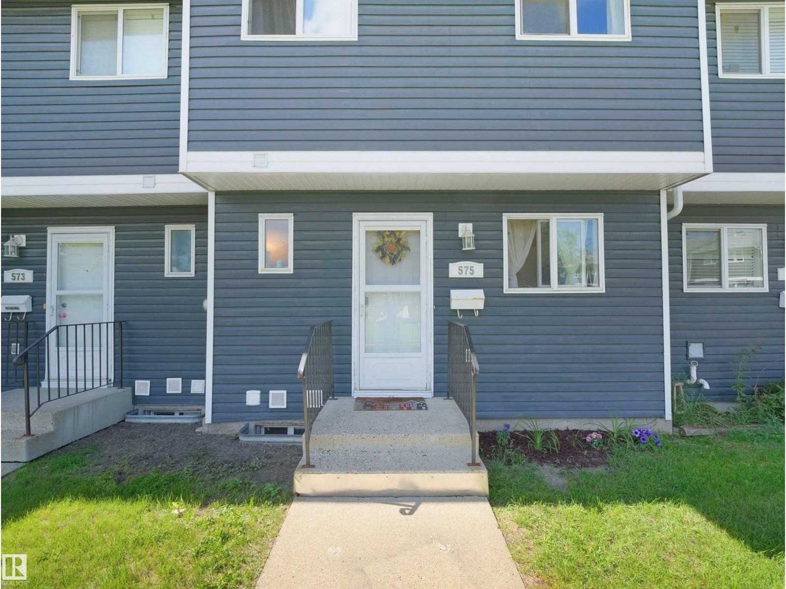 MLS® listing #30020508 for sale located at 575 DUNLUCE RD NW