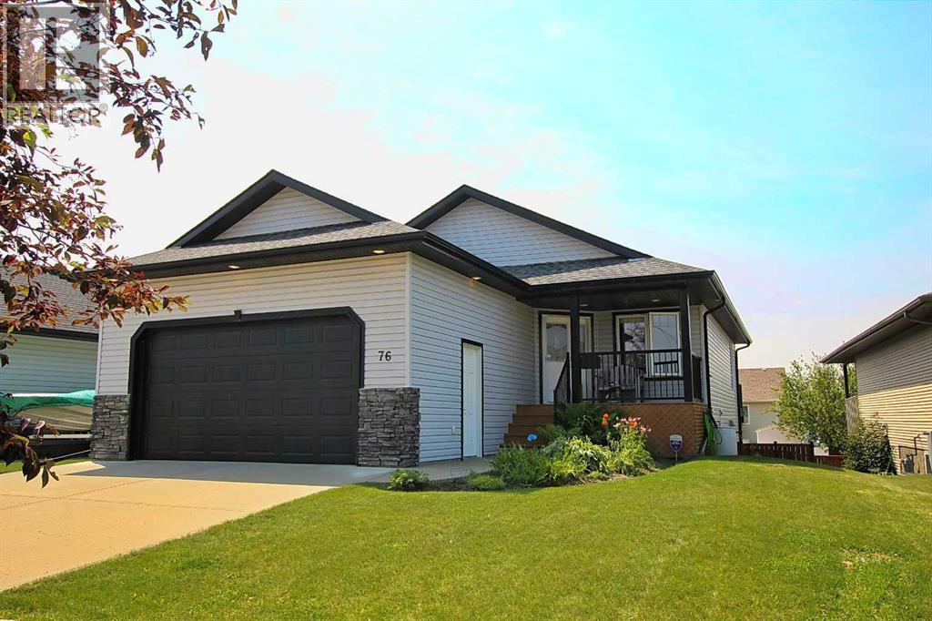 MLS® listing #30021275 for sale located at 76 Lakeway Boulevard
