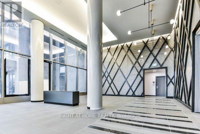 MLS® listing #30021351 for sale located at 318 - 52 FOREST MANOR ROAD