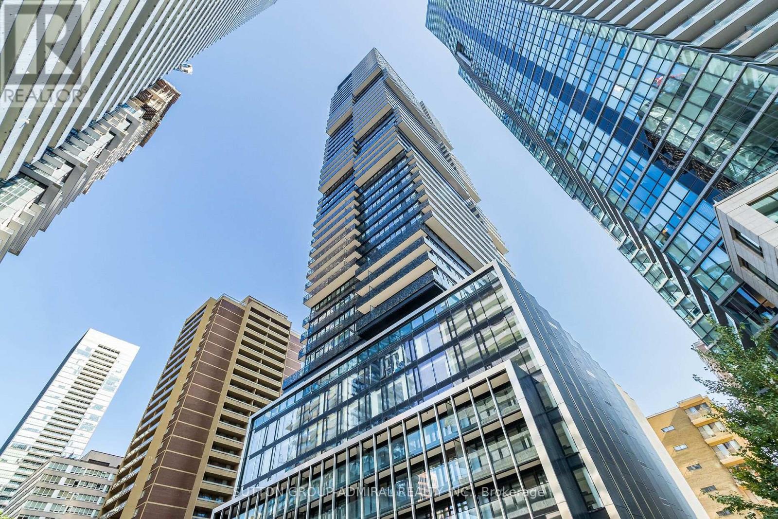 MLS® listing #30021355 for sale located at 2209 - 55 CHARLES STREET E