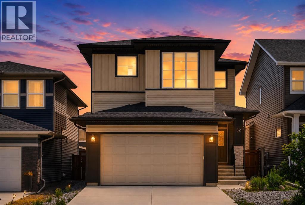 MLS® listing #30021462 for sale located at 62 Evansfield Green NW