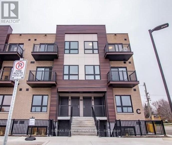 MLS® listing #30021680 for sale located at C11 - 10 PALACE STREET