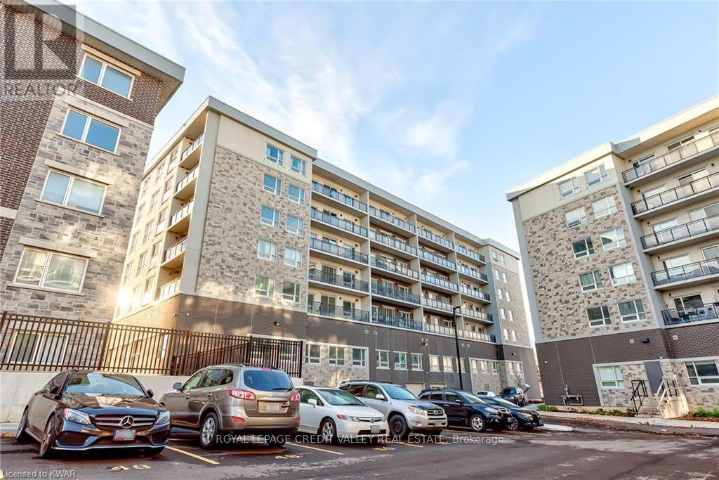 MLS® listing #30021866 for sale located at F-104 - 275 LARCH STREET