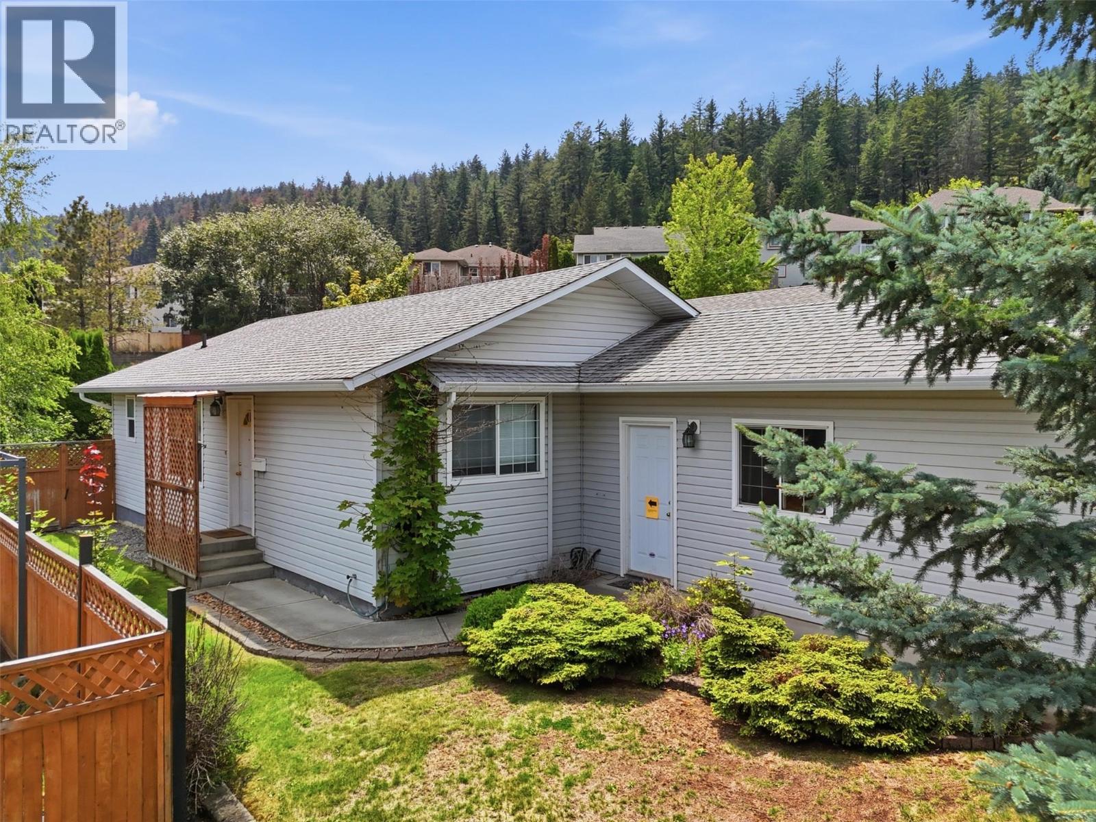 MLS® listing #30022219 for sale located at 1951 Lodgepole Drive Unit# 14