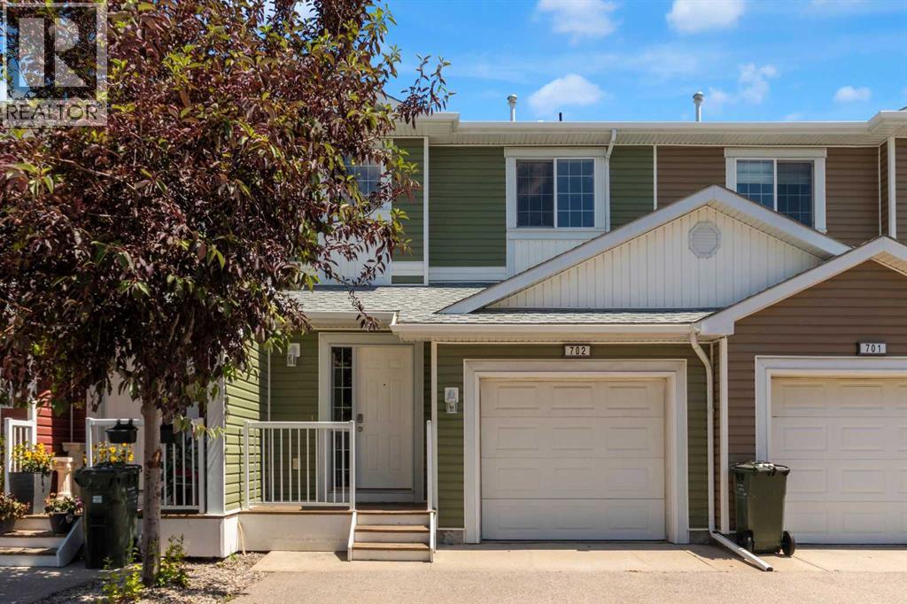 MLS® listing #30022534 for sale located at 702, 800 Yankee Valley Boulevard SE