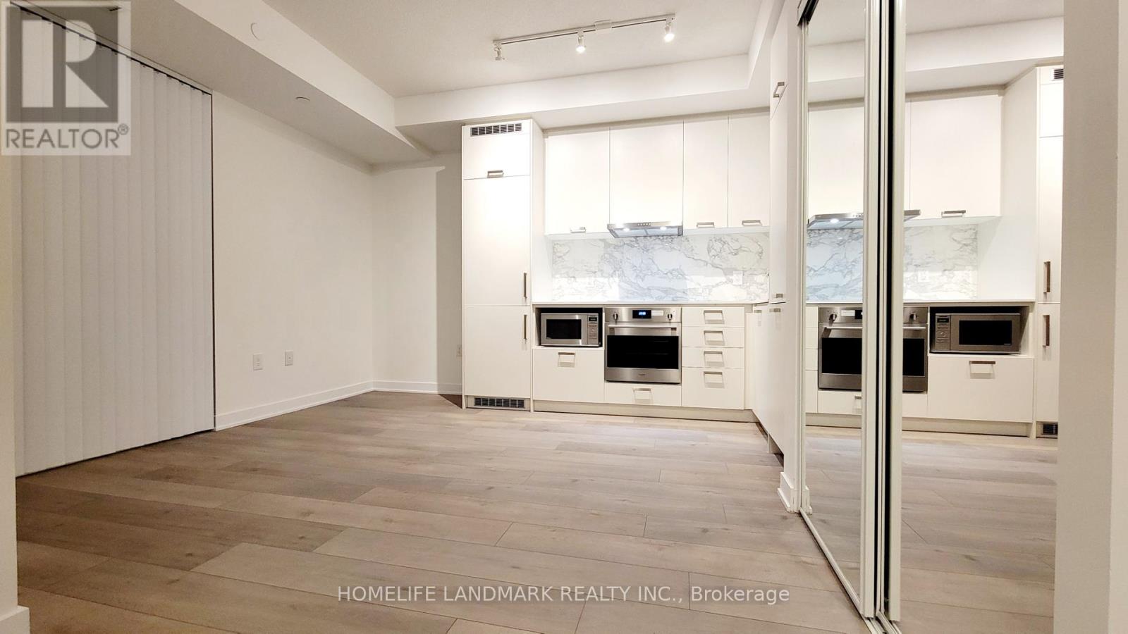 MLS® listing #30022870 for sale located at 1003 - 10 HONEYCRISP CRESCENT