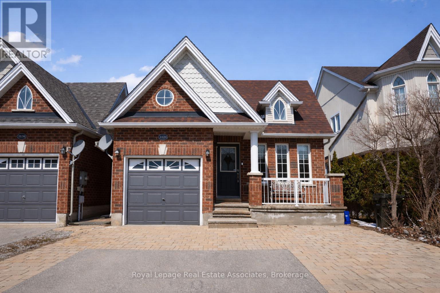 MLS® listing #30023127 for sale located at 1128 KELL STREET