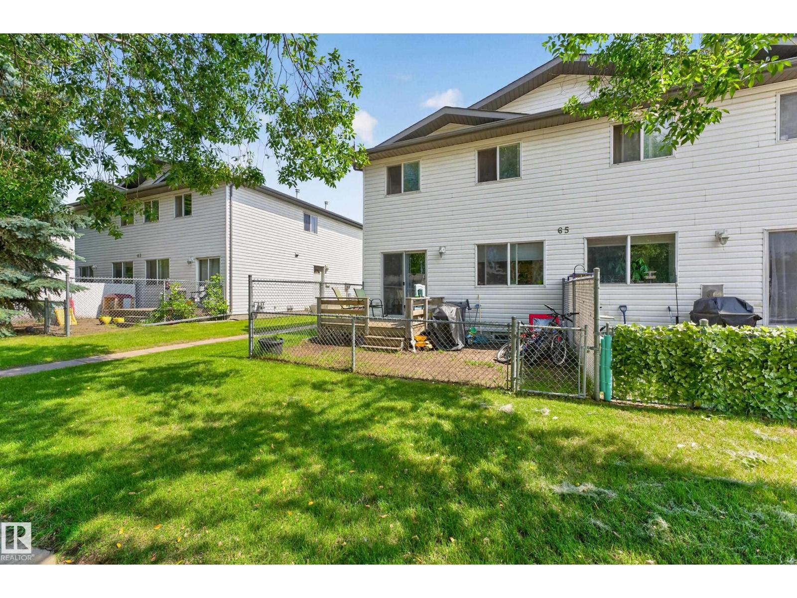 MLS® listing #30023209 for sale located at 1 65 MICHIGAN ST