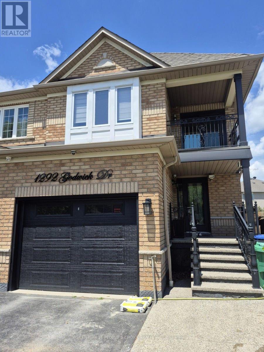 MLS® listing #30023400 for sale located at (LOWER) - 1292 GODWICK DRIVE