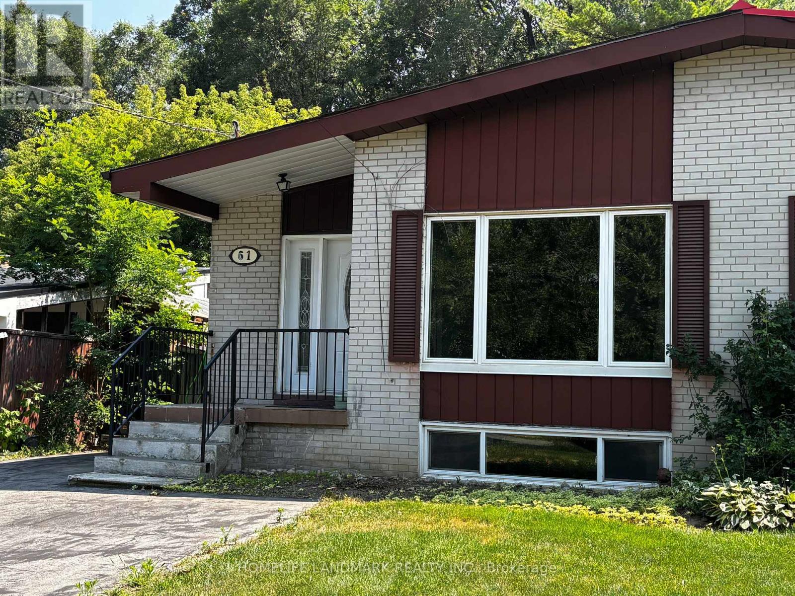 MLS® listing #30023901 for sale located at 61 NORTHEY DRIVE