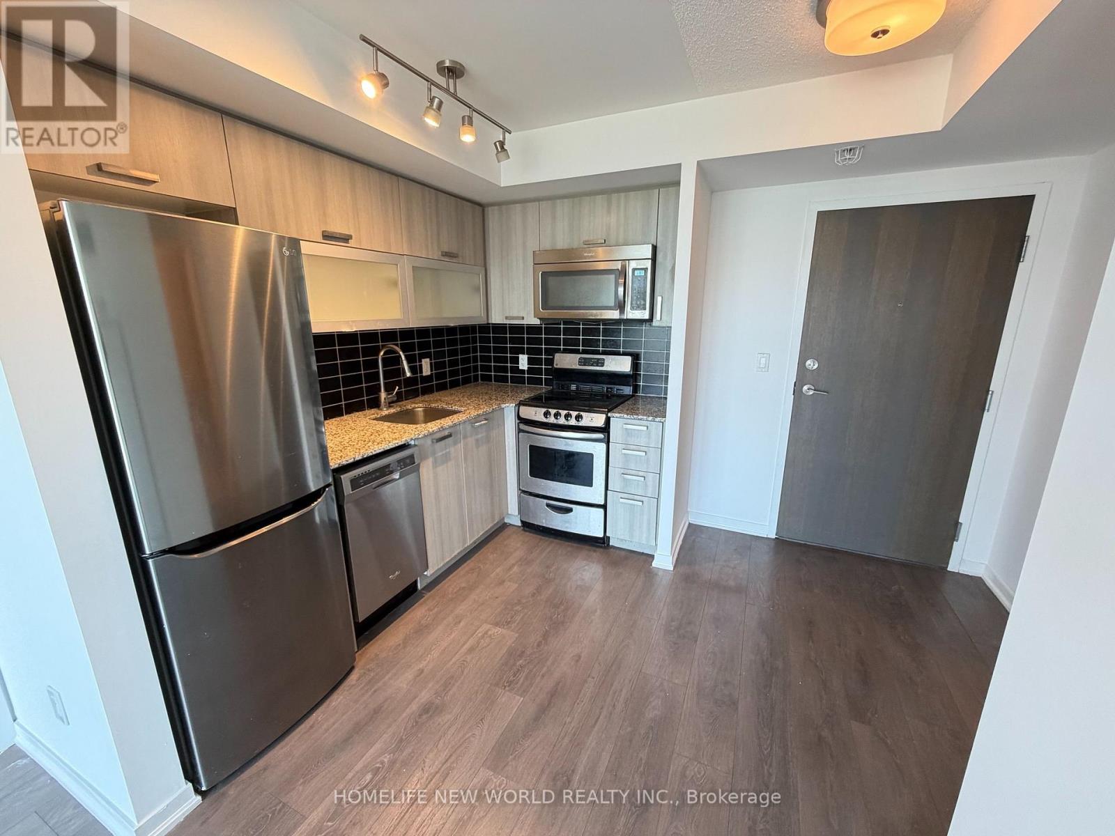 MLS® listing #30023981 for sale located at 532 - 68 ABELL STREET