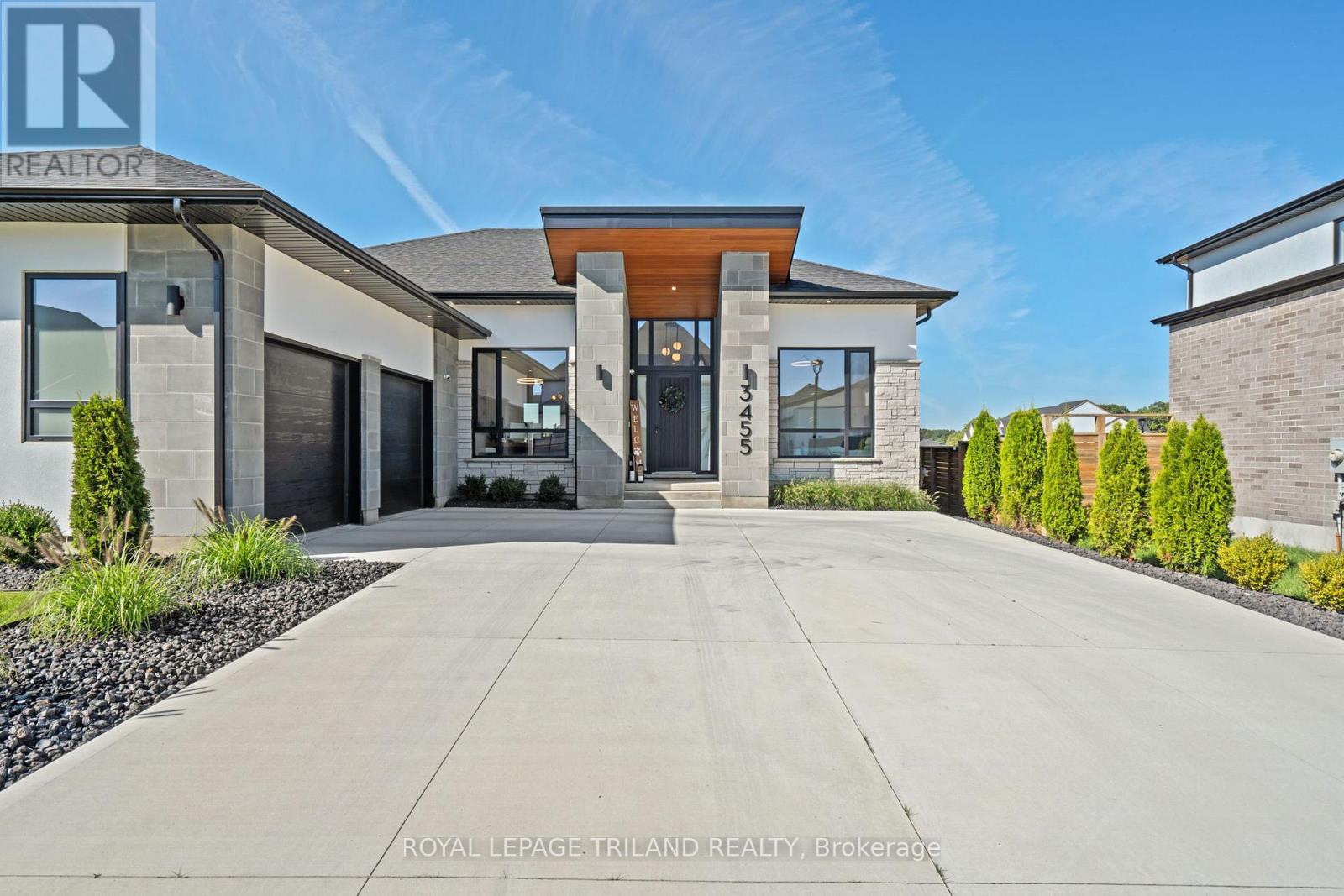 MLS® listing #30024148 for sale located at 3455 GRAND OAK CROSSING
