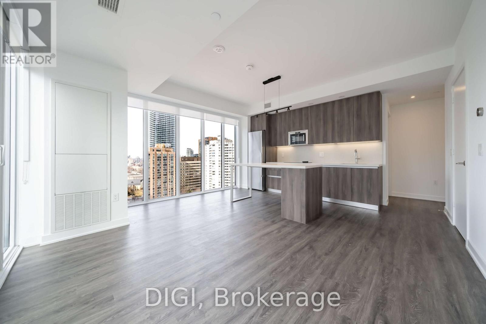MLS® listing #30024244 for sale located at 1502 - 8 GLOUCESTER STREET