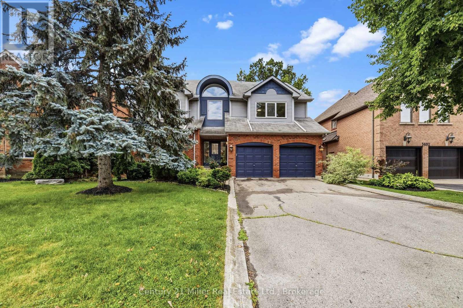 MLS® listing #30024528 for sale located at 3686 ST. LAURENT COURT