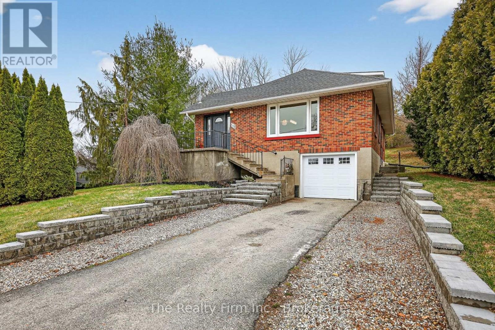 MLS® listing #30024530 for sale located at 105 KING STREET E