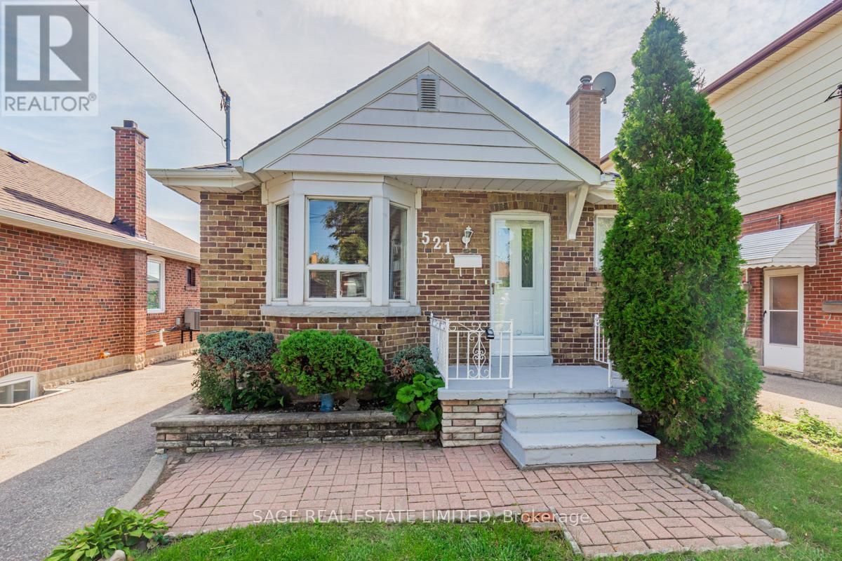 MLS® listing #30025123 for sale located at 521 GLEN PARK AVENUE