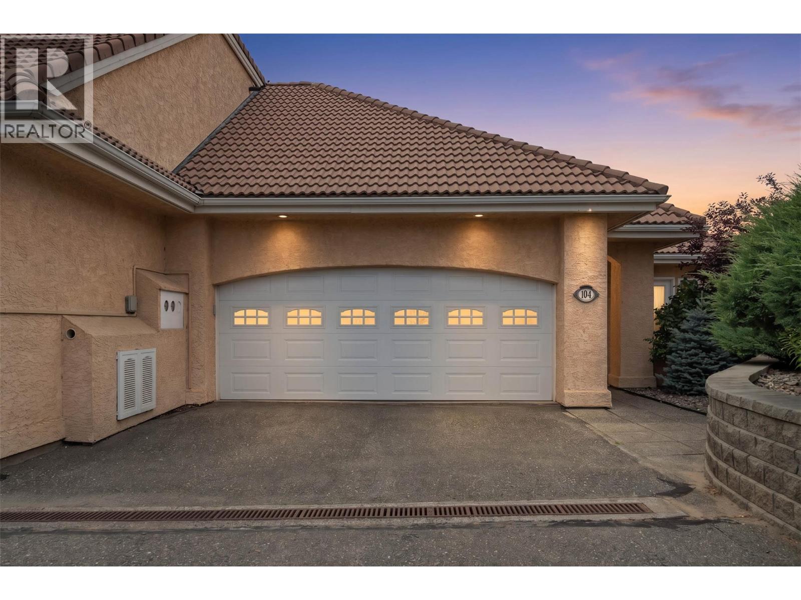 MLS® listing #30028187 for sale located at 45 HUDSON'S BAY Trail Unit# 104