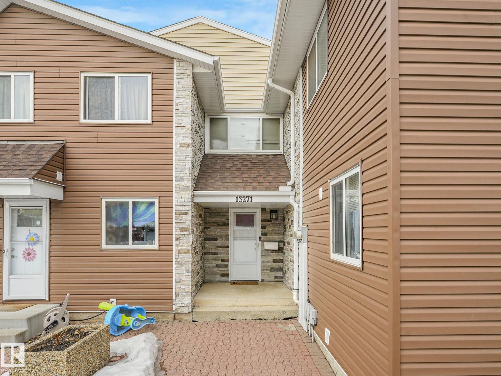 MLS® listing #30028818 for sale located at 13271 47 ST NW