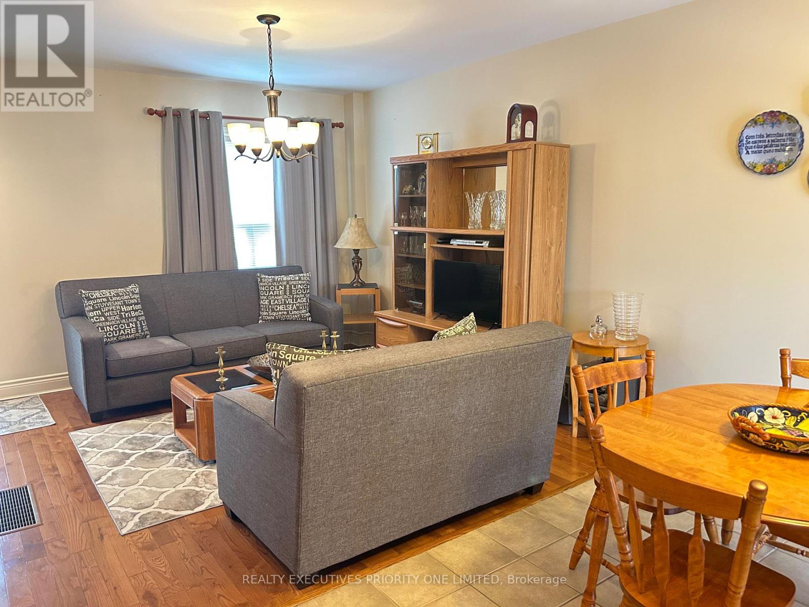 MLS® listing #30029217 for sale located at 224 CALEDONIA ROAD