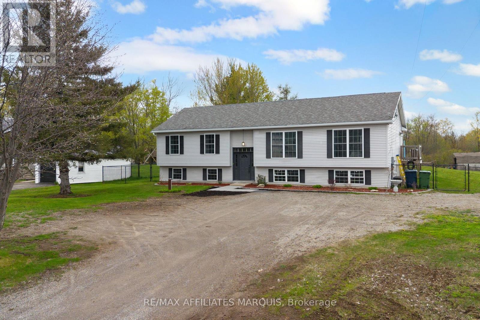 MLS® listing #30029282 for sale located at 462 HIGHWAY 15 ROAD