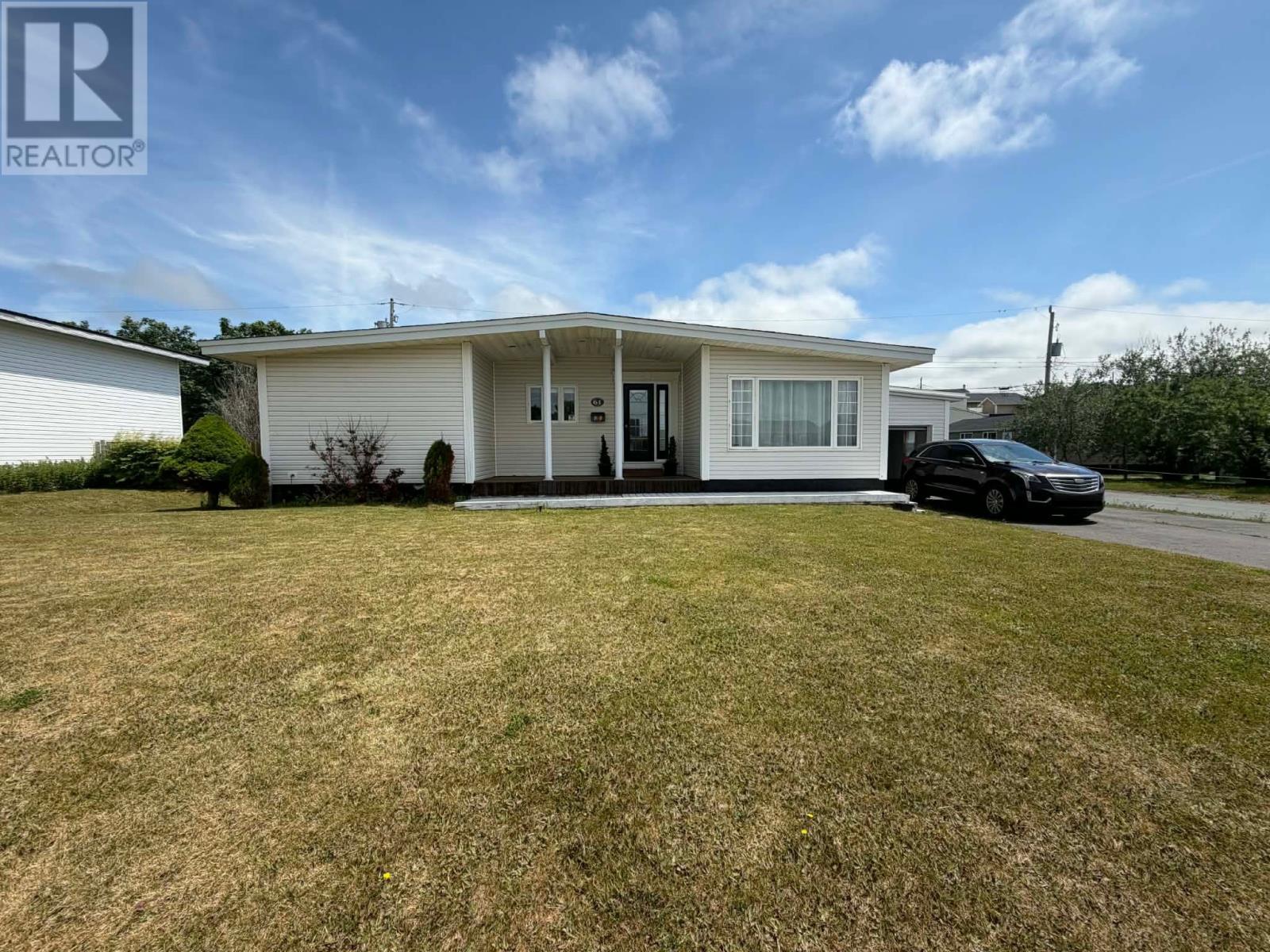 MLS® listing #30029383 for sale located at 61 Confederation Street