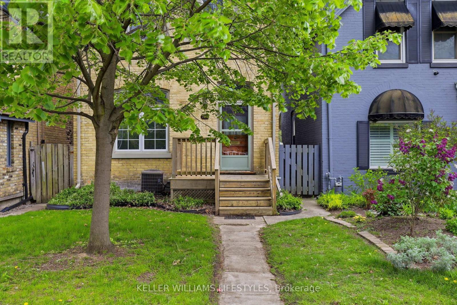 MLS® listing #30029725 for sale located at 303 PALL MALL STREET