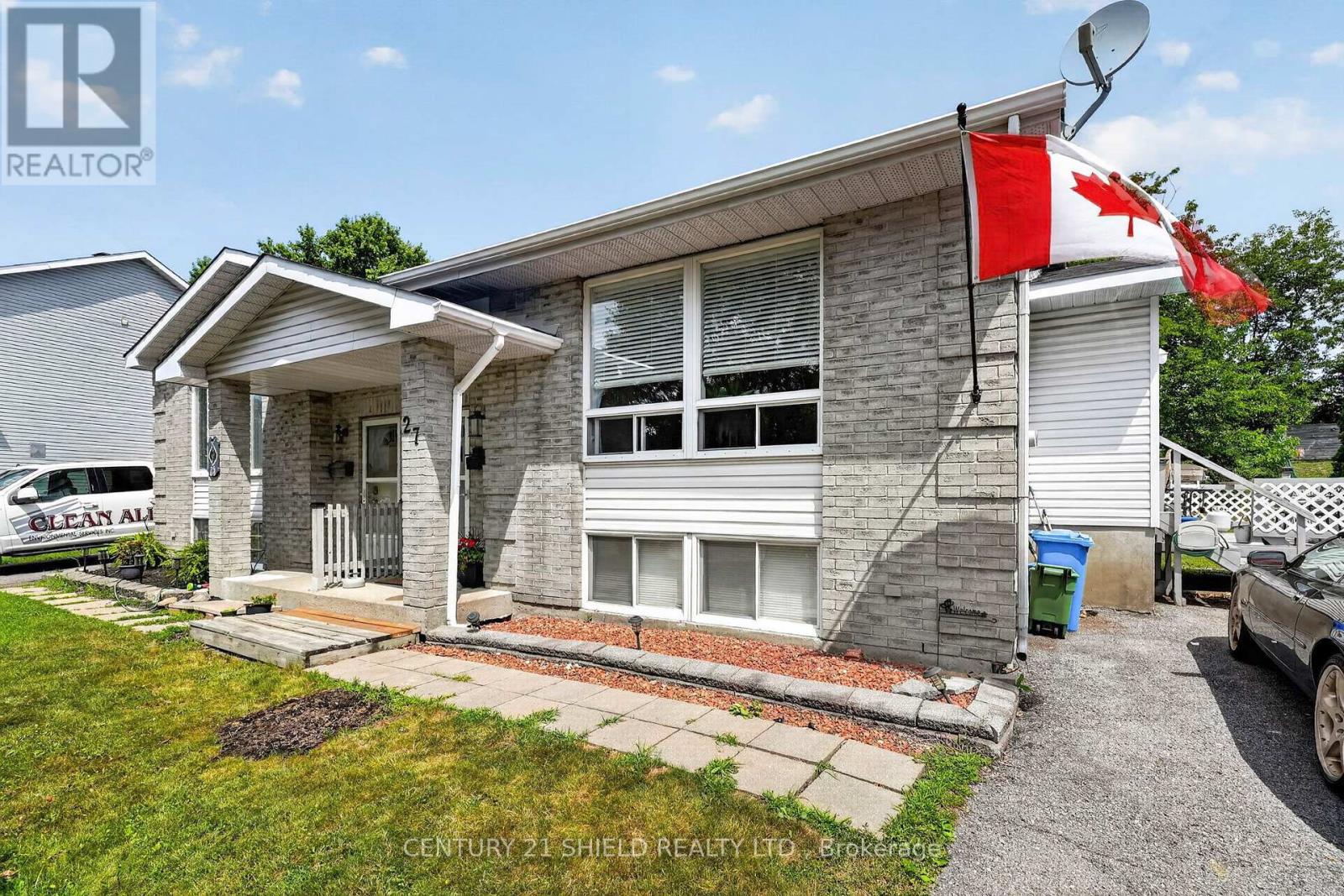 MLS® listing #30029864 for sale located at 27 WELLINGTON STREET E