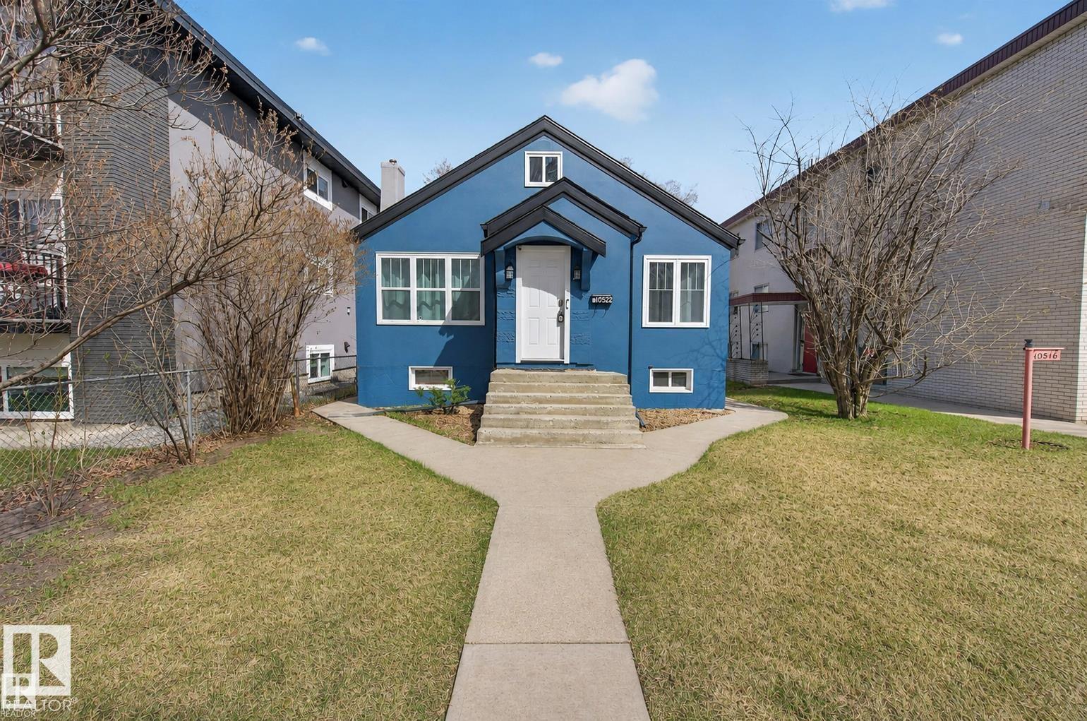MLS® listing #30029984 for sale located at 10522 79 AV NW