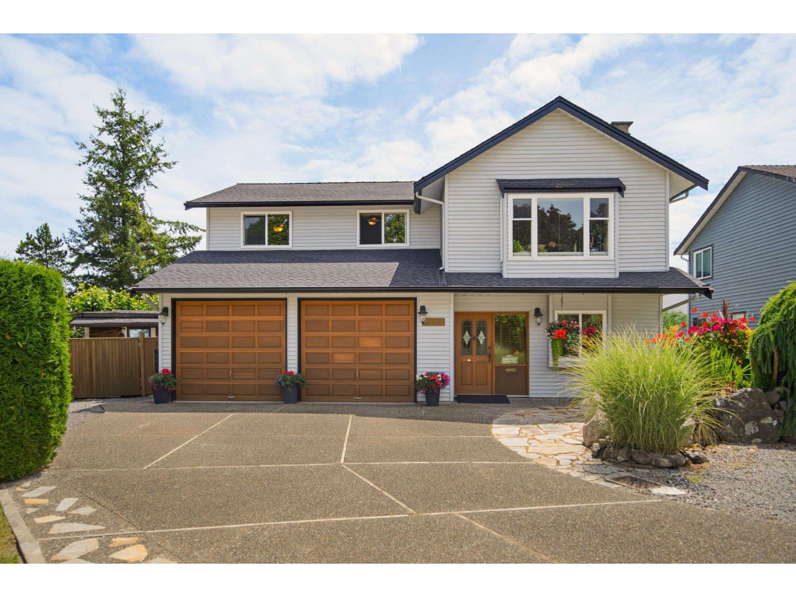 MLS® listing #30030878 for sale located at 16068 10A AVENUE