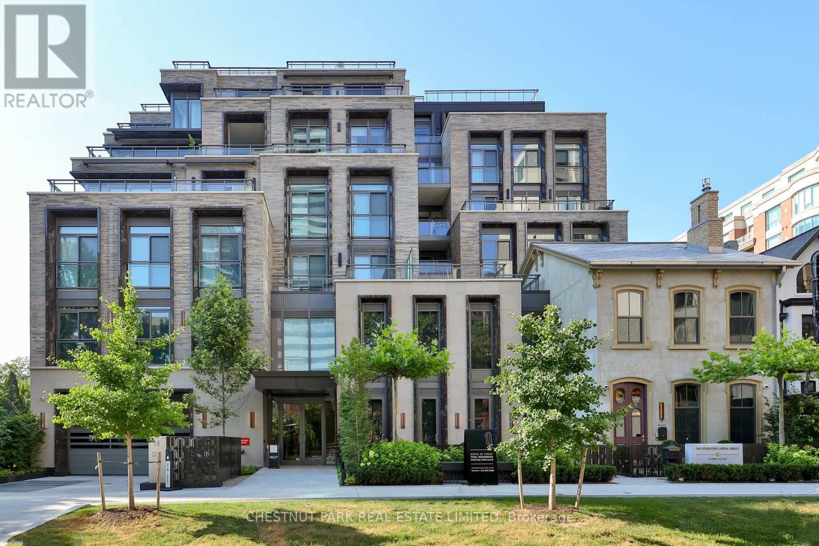 MLS® listing #30031361 for sale located at 404 - 10 PRINCE ARTHUR AVENUE