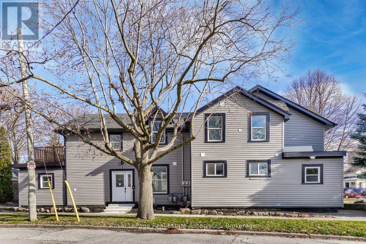 MLS® listing #30031491 for sale located at 1 - 39 WELLAND AVENUE S