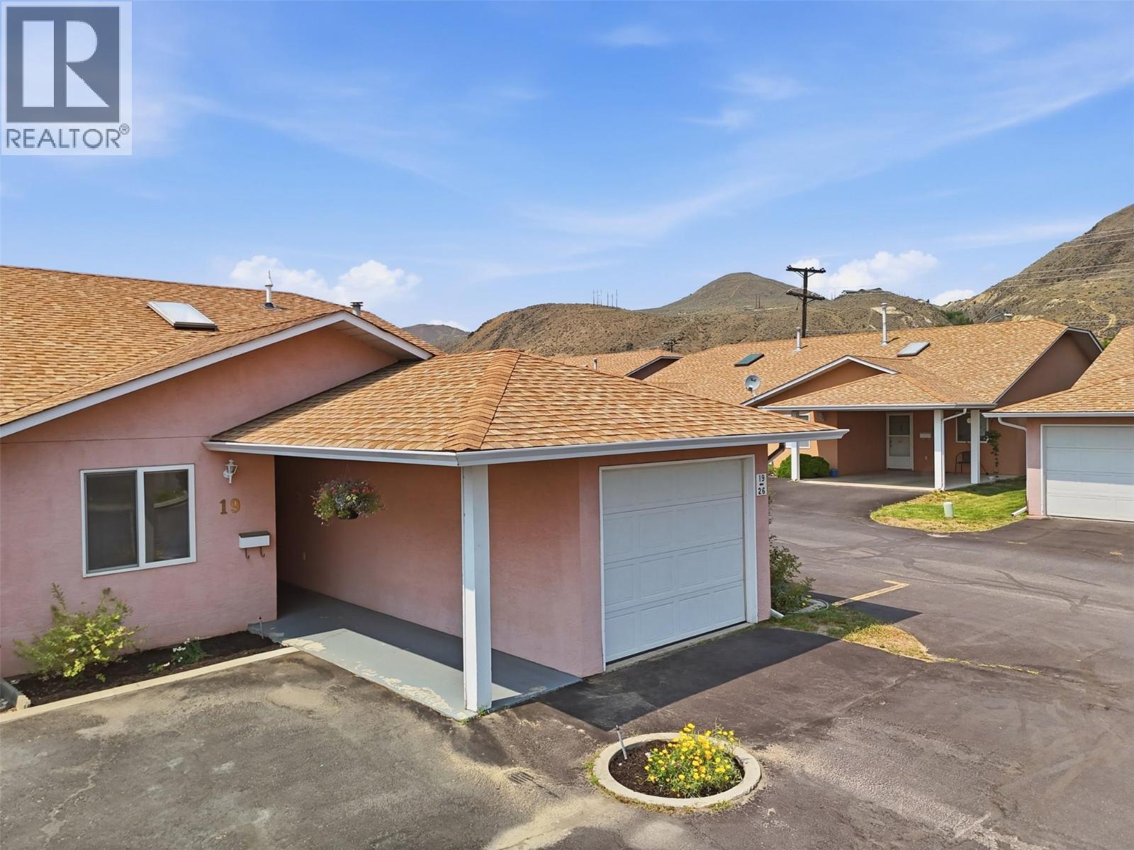 MLS® listing #30032626 for sale located at 1285 14TH Street Unit# 19