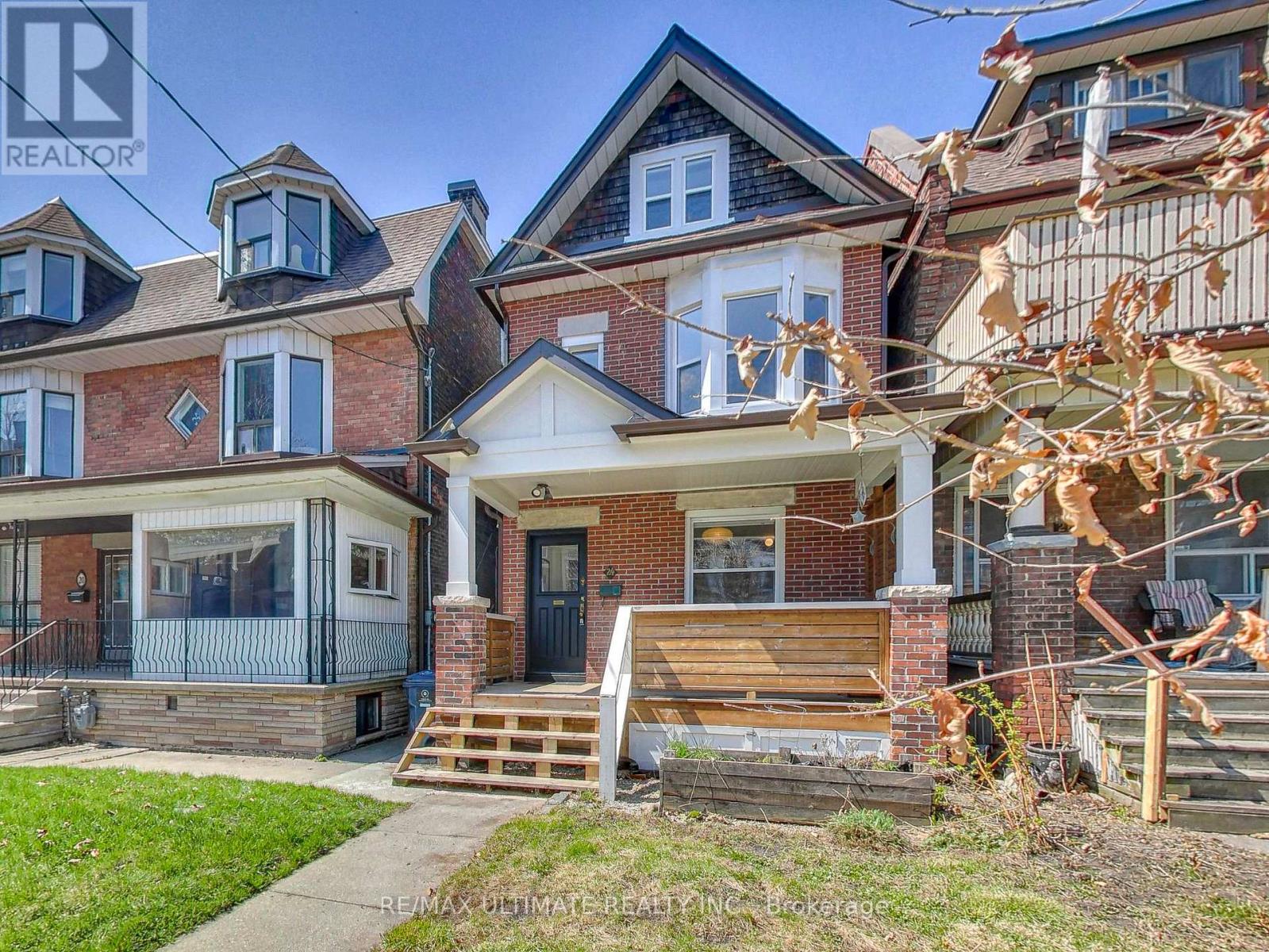 MLS® listing #30033689 for sale located at 24 PAULINE AVENUE